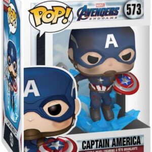 Captain America, bouclier brisé et Mjolnir