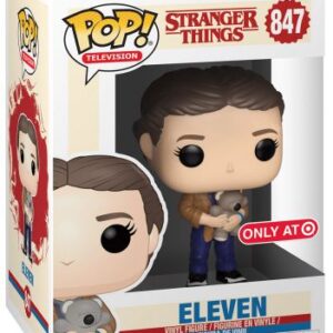 Eleven et son ours en peluche