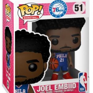Joel Embiid en finition classique