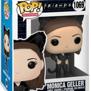 Monica sous les traits de Catwoman