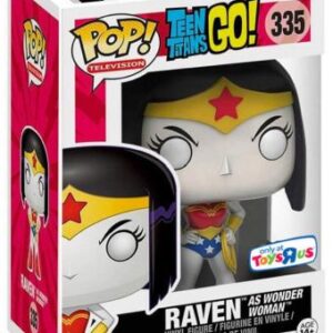 Raven dans le rôle de Wonder Woman