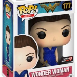 Wonder Woman en robe bleue